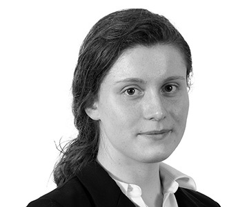 Julia Downing, MoloLamken LLP Photo